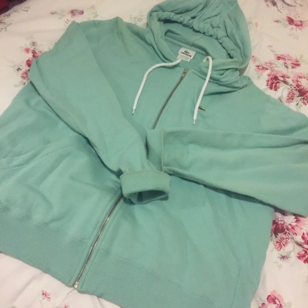 ❌❌❌Lacoste zip up hoodie sold ❌❌❌❌